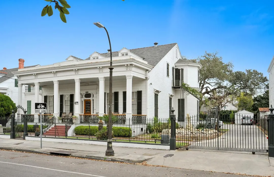 Ashton'S Bed And Breakfast-1