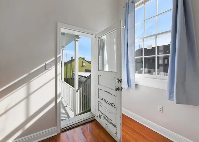 Apart hotel: Montgomery House
