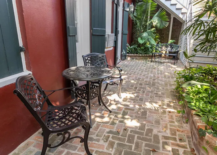 Cheap hotel: Inn On St. Peter, A French Quarter Guest Houses Property