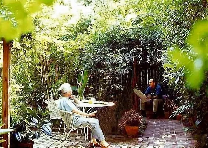 Fairchild House Bed & Breakfast