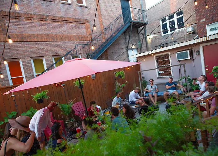 Hostel: Hostel Auberge Nola